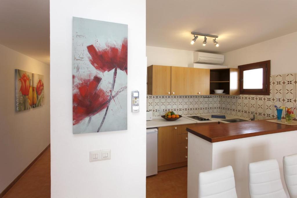 Typic Sandic Apartments Es Canar  Exterior photo